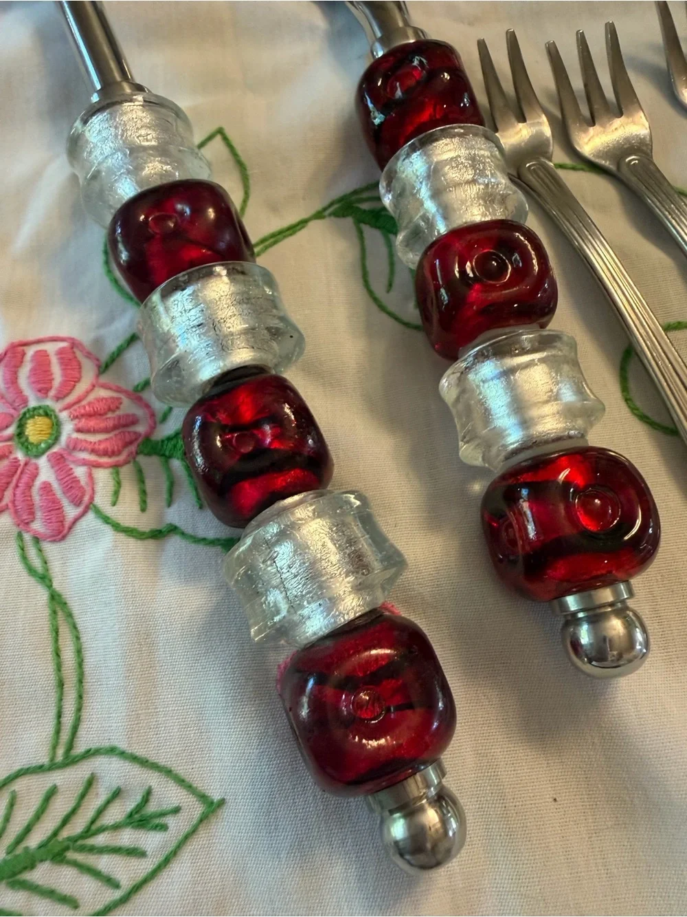 Vintage Pampered Chef Beaded Spoon Cheese Shaver Princess House Butter Knives